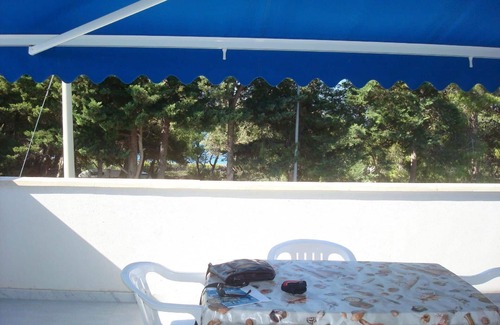 Marina di Felloniche Apartment | Felloniche' flat with water view