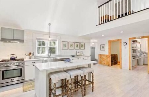 Surry House | Fellows Maine Home: A Coastal Retreat Near Acadia