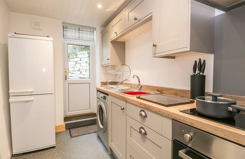 Cockermouth Cottage | FELLSIDE COTTAGE, romantic, with open fire in Keswick