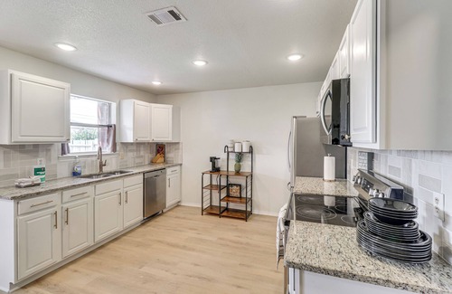 Killeen House | Fenced-In Yard: Family Home 4 Mi to Dtwn Killeen!