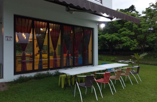 Shoufeng House | Feng ping lang jing Family Homestay