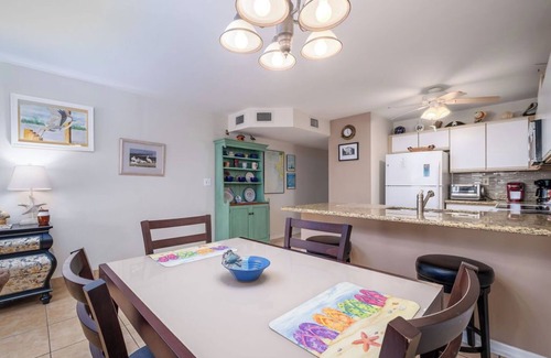 Cedar Key Condo | Fenimore Mill 4B - Pool, Hot Tub, Open Gulf View!