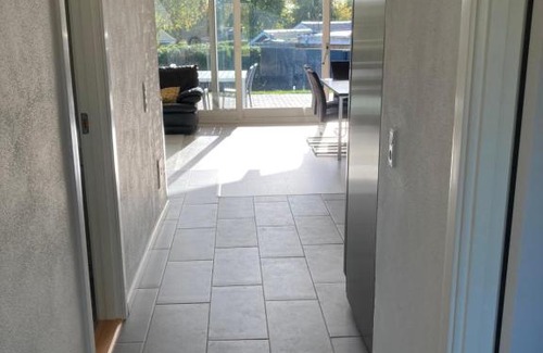 Hejlsminde Strand House | Feriehygge hele året i flot feriehus