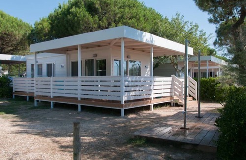 Jesolo Pineta House | Feriendorf Jesolo Lodge Deluxe für 6 Personen
