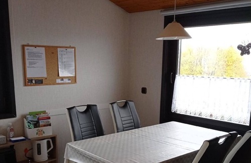 Feriendorf Hennesee House | Ferienhaus für 4 Gäste mit 44m² in Meschede-mielinghausen