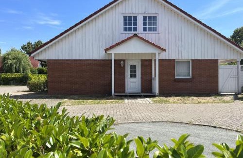 Bastorf House | Ferienhaus-Bootshaus