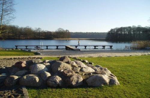 Dobbin-Linstow House | Ferienhaus direkt am Naturpark und 3 Min zum Linstower See