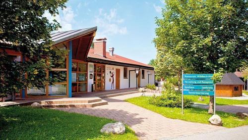 Reichenbach House | Ferienhaus Fuchsweg im Feriendorf Reichenbach F24b