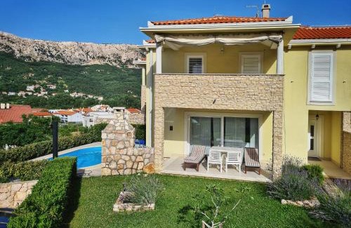 Jurandvor House | Ferienhaus mit Meerblick & Pool in Baška - Villa-Planina