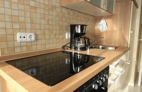 Oberschonau Apartment | Ferienwohnung für 1 bis 3 Personen, 45 qm, mit separatem Schlafzimmer, Wohn-/Schlafraum und Terrasse