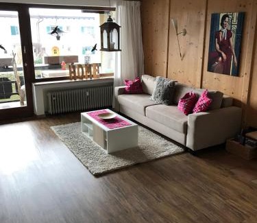 Garmisch-Partenkirchen Apartment | Ferienwohnung Franziska 2