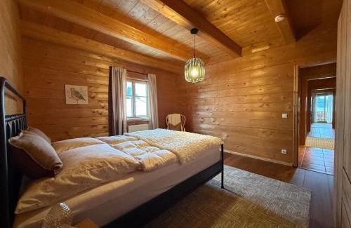 Burggen Apartment | Ferienwohnung am Kastanienbaum