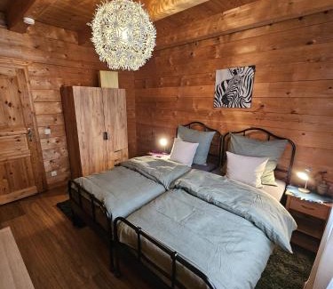 Burggen Apartment | Ferienwohnung am Kastanienbaum