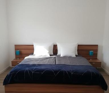 Neheim Apartment | Ferienwohnung am Wiedenberg