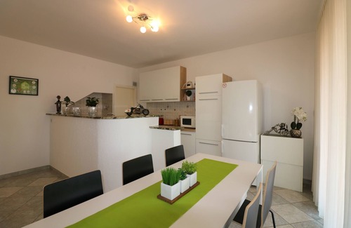 Vrvari Apartment | Ferienwohnung/app. für 9 Gäste mit 190m² in Vrvari