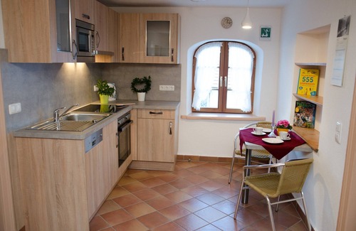 Hopfling Apartment | Ferienwohnung "Dahoam"