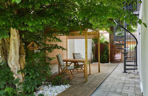 Kruen Apartment | Ferienwohnung zum Steingarten