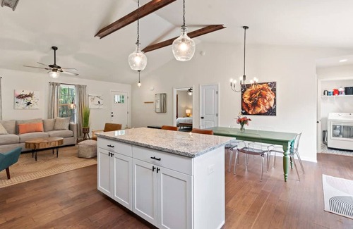 Cobham House | Fern Cottage - Family Home