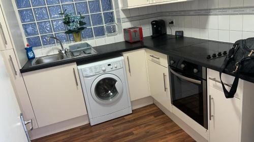 Shepherd's Bush Apartment | Fernando flats