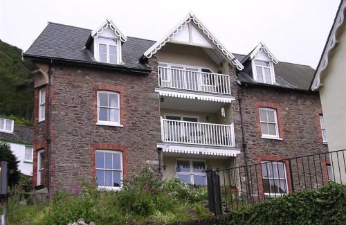 Lynmouth House | Ferndale House Lynmouth