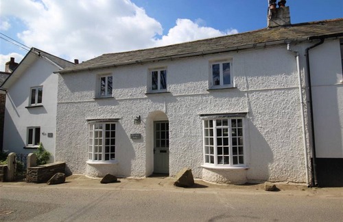 St. Mabyn Cottage | Fernleigh Cottage, near the North Cornish beaches