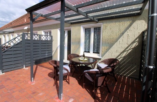 Goerlitz Apartment | Fewo Am Birkenwäldchen - Holiday apartment with 2 bedrooms and balcony