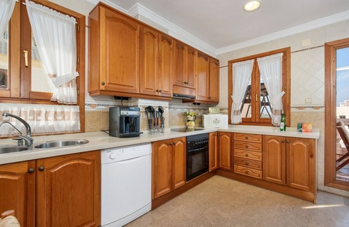 Guardamar del Segura Apartment | *Fewo Mariposa - luxury beach penthouse 200sqm, great sea view, free garage