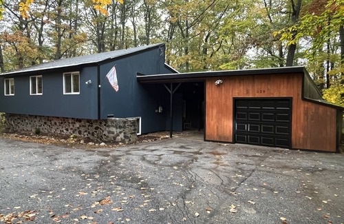 Birch Hill House | Fido Friendly Indoor Heated Pool Slps 22 Pool Table Swim SkiGambleSnowboardRelax