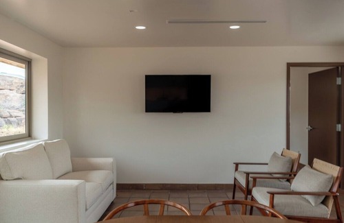 Fort Davis Apartment | Field House 6 at High Frontier