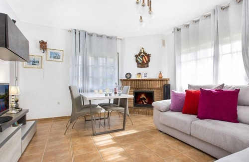 Lloret Blau Villa | (Fina) Villa with pool for 6.