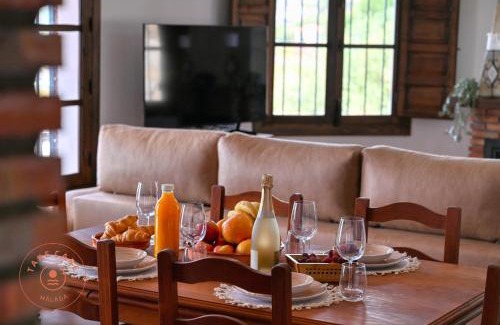 Sayalonga House | Finca Aurelia in countryside Malaga - TCM