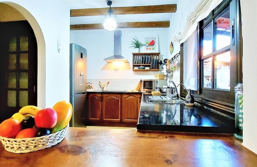 Arafo House | Finca La Casita: Rustic Charm Surrounded by Nature