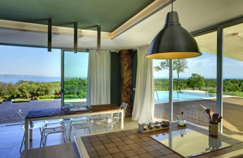 Peruski House | Finca mit privatem Infinity-Pool, Klima, WLAN und atemberaubenden Ausblick