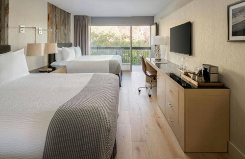 Westside Santa Cruz House | Find your balance at our Santa Cruz CA