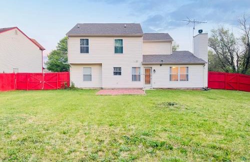 Pike House | Find your home away from home in our delightful 4 bedroom space