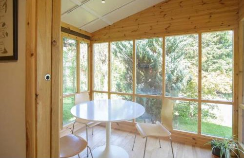 Forres House | Findhorn Ecovillage Escape - Westwood