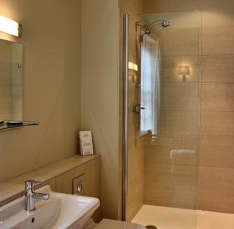 Great Broughton Apartment | Finest Retreats - Ingleby Manor - South Front