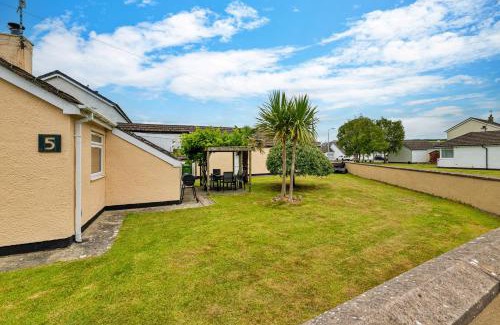 Llanfechell House | Finest Retreats - Nant Y Mynydd