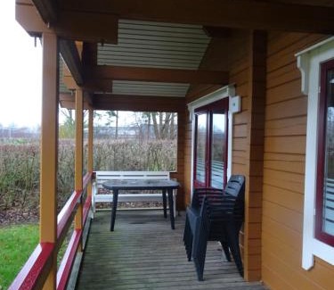 De Meene Ski Chalet | Fins Chalet op vakantiepark