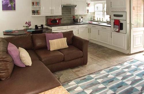 Little Witcombe House | Finwood Cottage 1