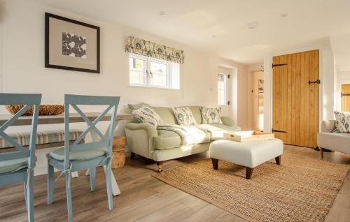 Wixford House | Finwood Green Farm Holiday Cottages-The Calf Shed and The Milk Parlour