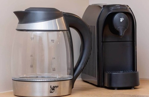 Pradnik Czerwony Apartment | Fiołkowa 19 | Stylish Apartment near Tauron Arena