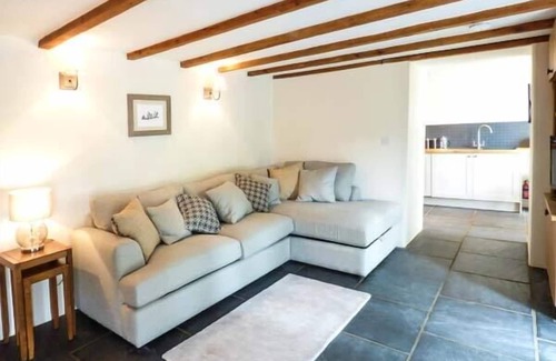 Tissington Cottage | FIRE BRIGADE BARN, pet friendly, luxury holiday cottage in Tissington