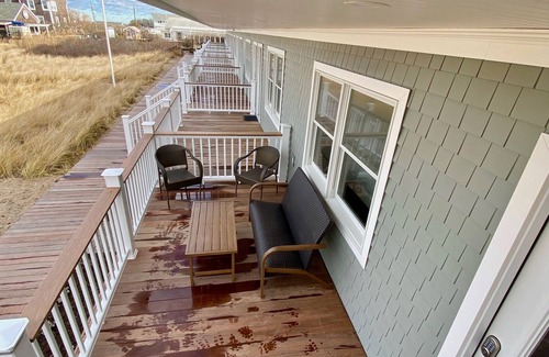 Kismet Apartment | Fire Island Boatel