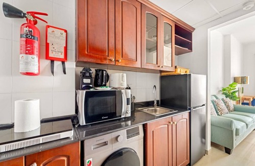 Al Hamra Village Apartment | FIRST CLASS | Studio | Panoramic Sea Views