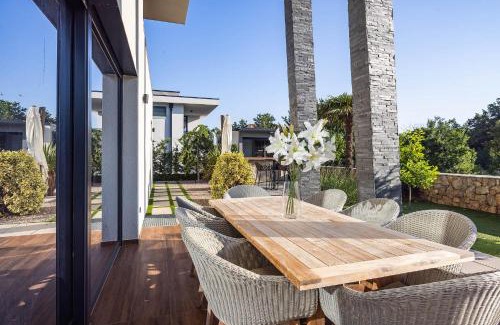 Milohnici Villa | FIRST RESIDENCE Villa Eternity