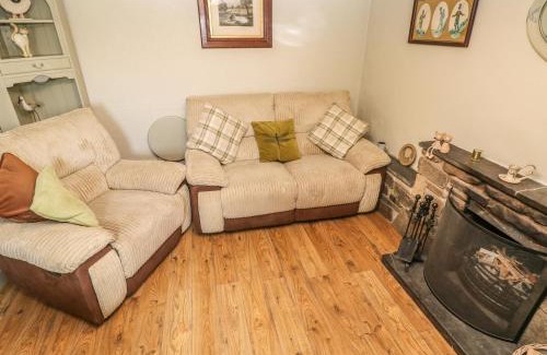 St Ishmaels House | Fisherman's Cottage