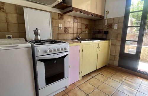 Saint-Mandrier-sur-Mer House | Fisherman's house, Saint-Mandrier-sur-Mer, air conditioning, sea view