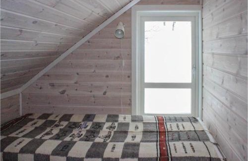 Brekke House | Five-Bedroom Holiday Home In Matre