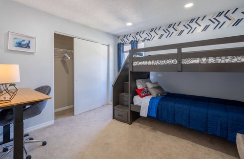 Sunrise Lakes House | Five bedroom, three bathroom just minutes from Disney.